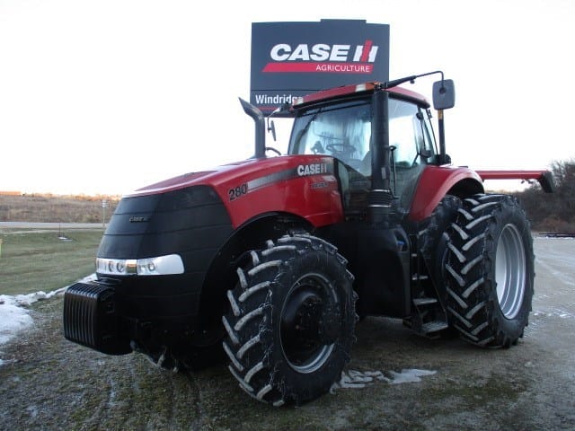 2015 Case IH Magnum 280 Equipment Image0