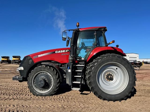 Image of Case IH Magnum 310 equipment image 1