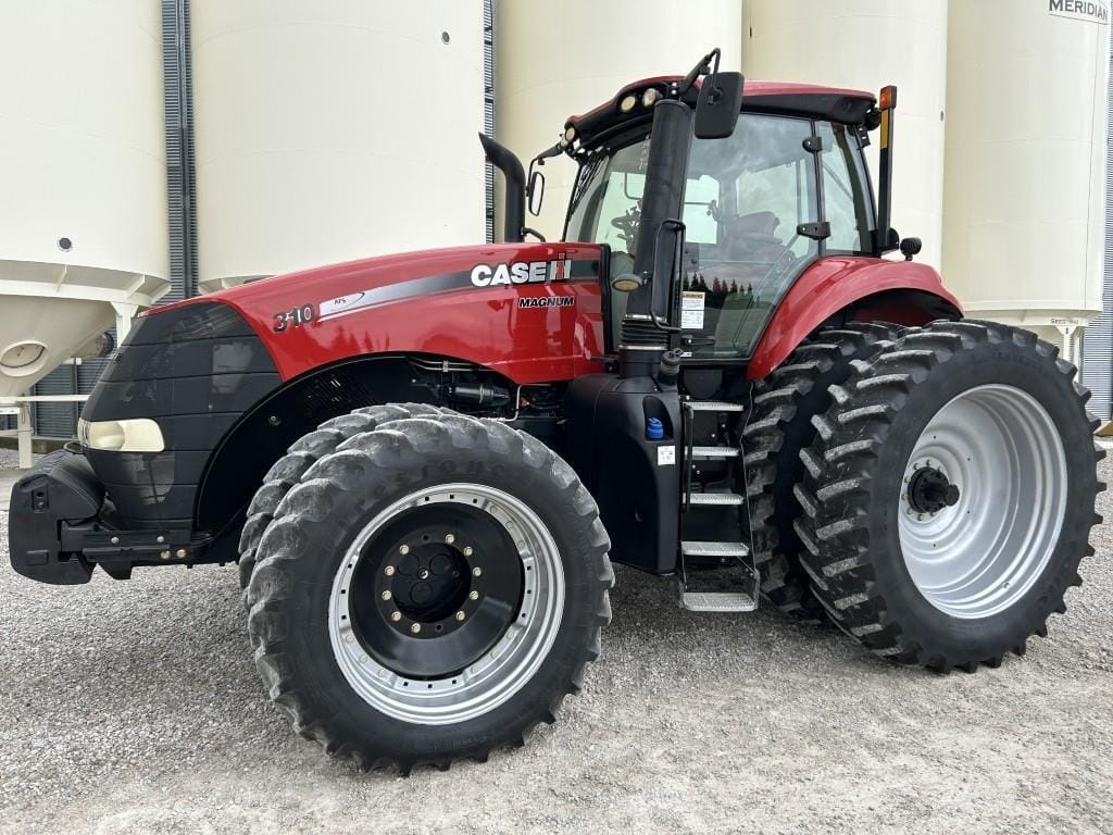 2015 Case IH Magnum 310 Equipment Image0