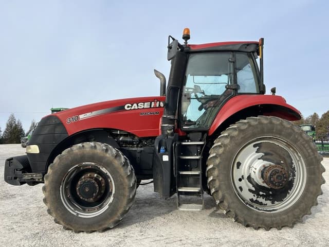 Image of Case IH Magnum 310 equipment image 2