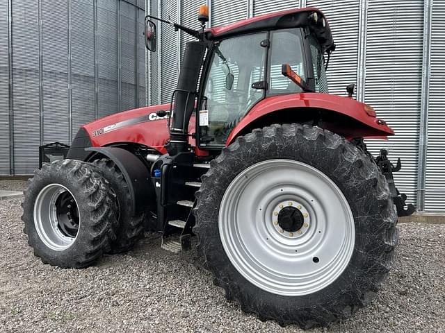 Image of Case IH Magnum 310 equipment image 4