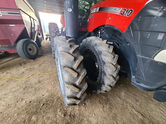 Image of Case IH Magnum 310 equipment image 3