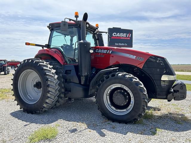 Image of Case IH Magnum 310 equipment image 2