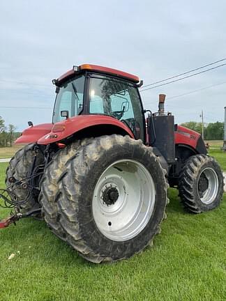 Image of Case IH Magnum 310 equipment image 3