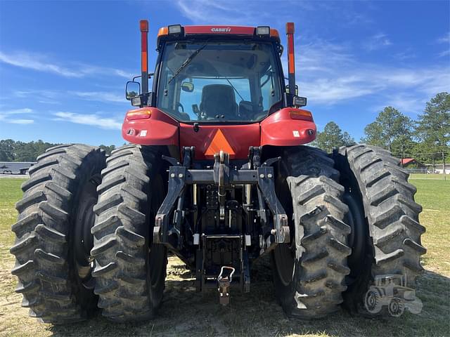 Image of Case IH Magnum 310 equipment image 3