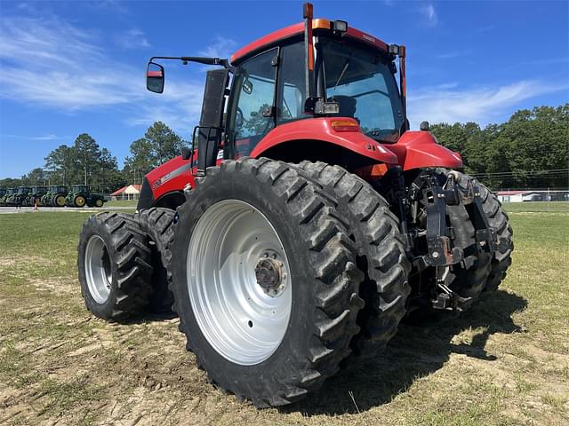 Image of Case IH Magnum 310 equipment image 2