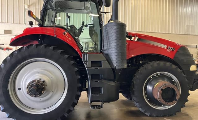 Image of Case IH Magnum 310 equipment image 1