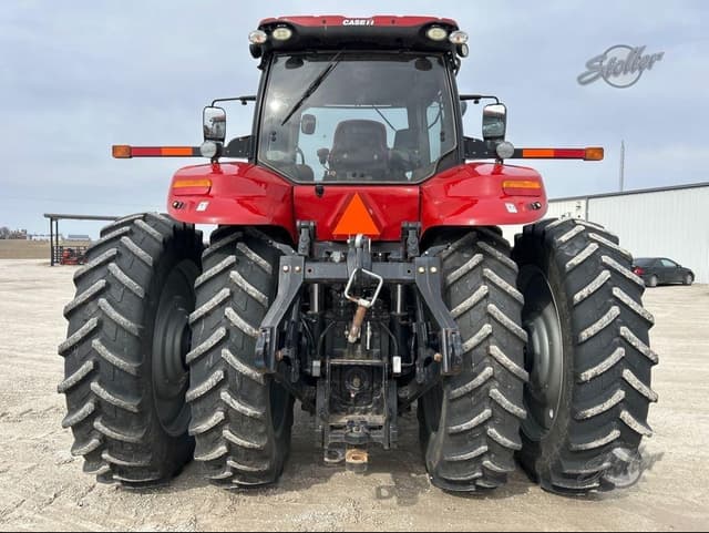 Image of Case IH Magnum 310 equipment image 3