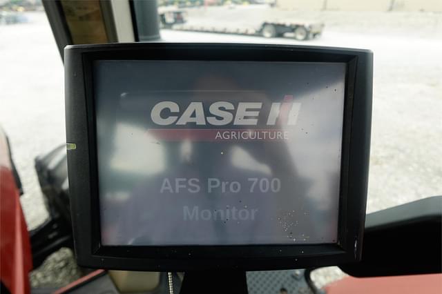 Image of Case IH Magnum 310 Rowtrac equipment image 3