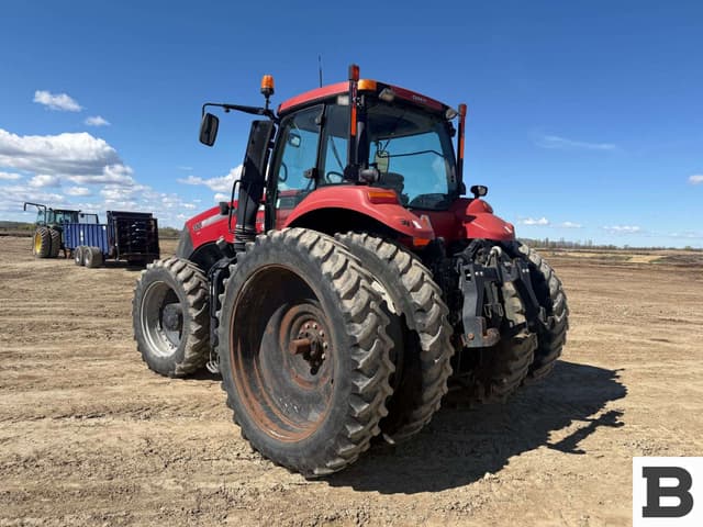 Image of Case IH Magnum 310 equipment image 3