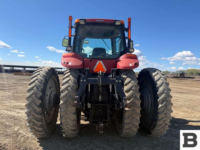 Image of Case IH Magnum 310 equipment image 4