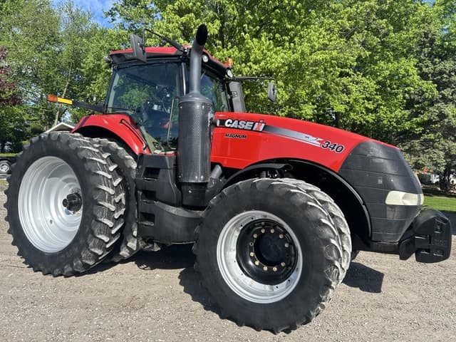 Image of Case IH Magnum 340 equipment image 1