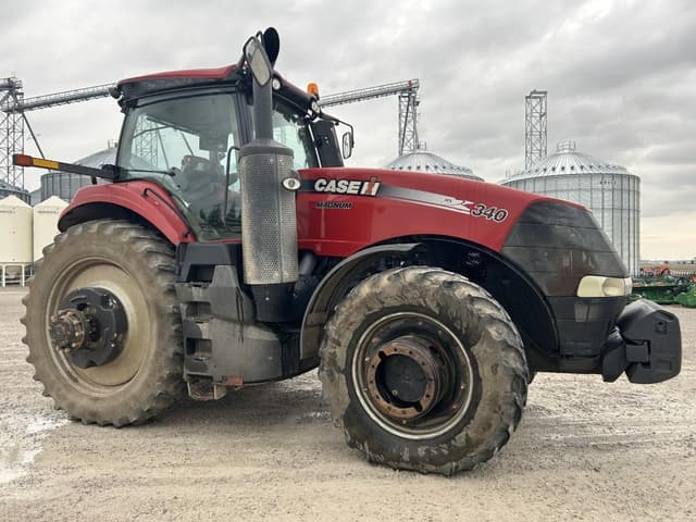 Image of Case IH Magnum 340 equipment image 1