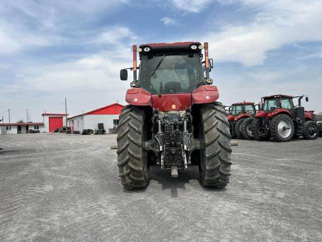 Image of Case IH Magnum 340 equipment image 3