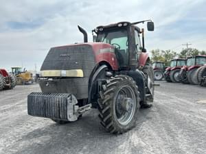 2015 Case IH Magnum 340 Image