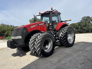 2015 Case IH Magnum 340 Image