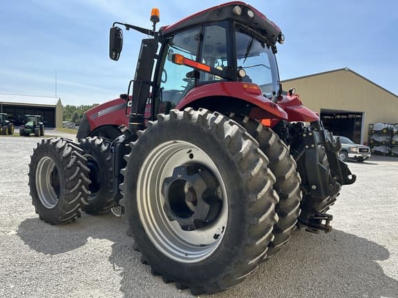 Image of Case IH Magnum 340 equipment image 4