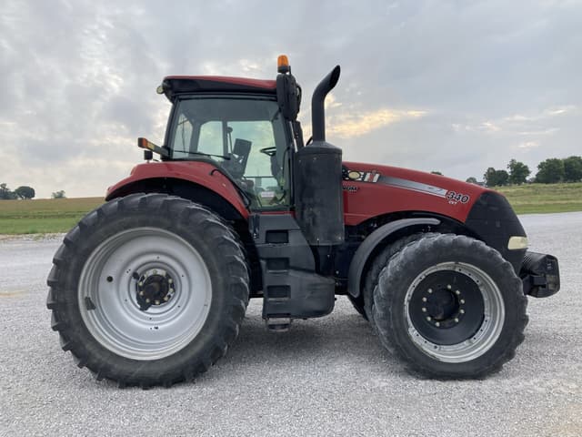 Image of Case IH Magnum 340 equipment image 1