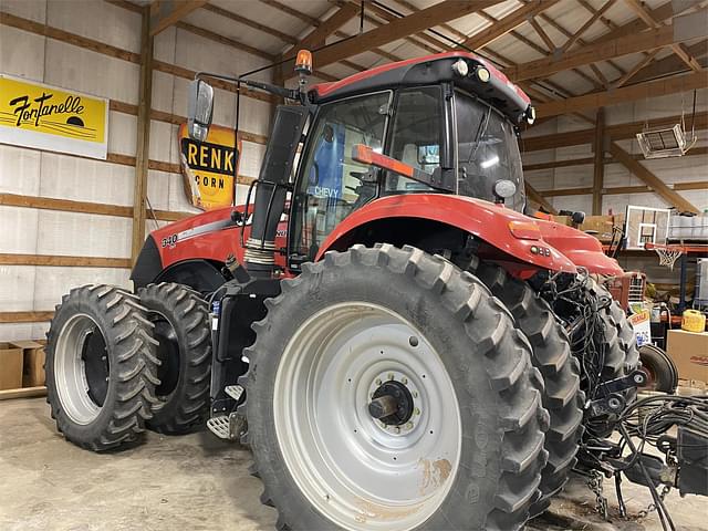 Image of Case IH Magnum 340 equipment image 1