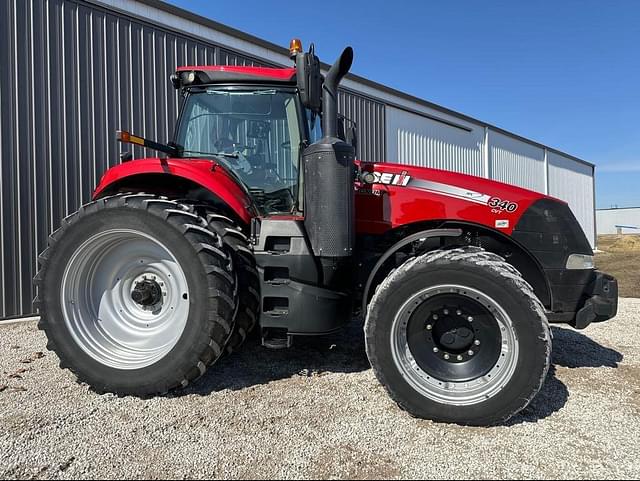 Image of Case IH Magnum 340 equipment image 1