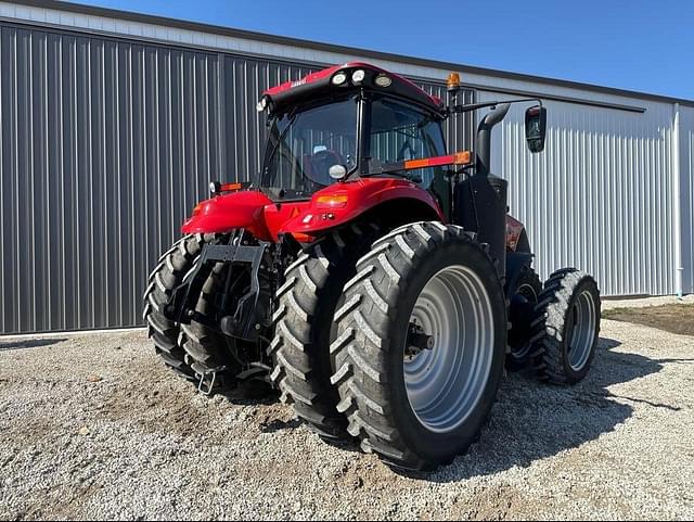 Image of Case IH Magnum 340 equipment image 2