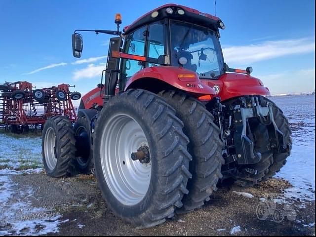 Image of Case IH Magnum 340 equipment image 2