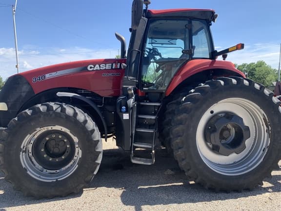 Image of Case IH Magnum 340 equipment image 1