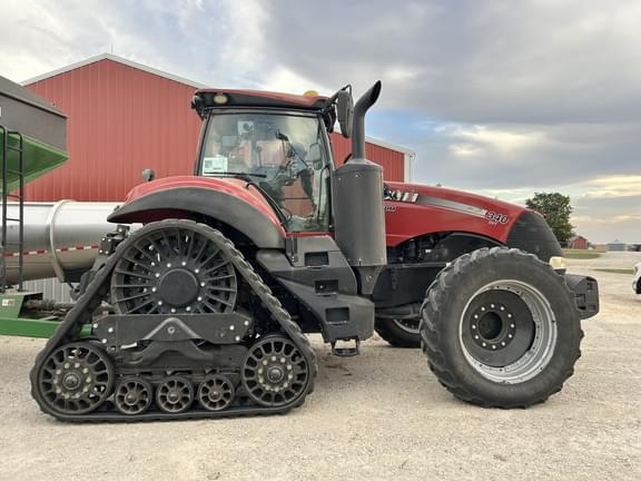 Image of Case IH Magnum 340 Rowtrac equipment image 3