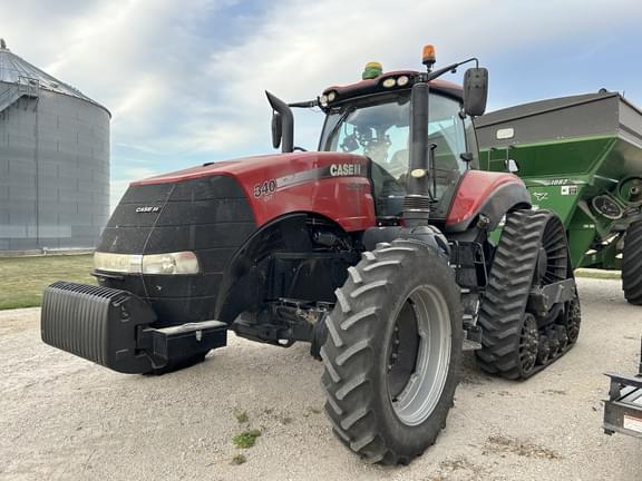 Image of Case IH Magnum 340 Rowtrac Primary image