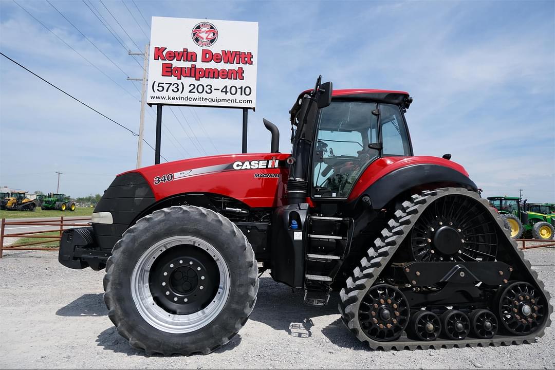 Image of Case IH Magnum 340 Rowtrac Primary image