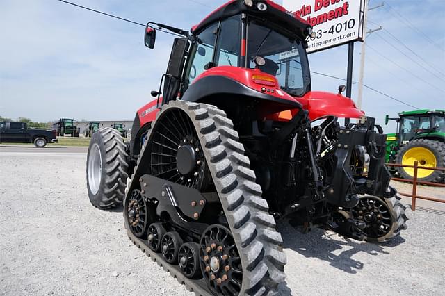 Image of Case IH Magnum 340 Rowtrac equipment image 4