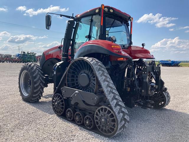 Image of Case IH Magnum 340 Rowtrac equipment image 4