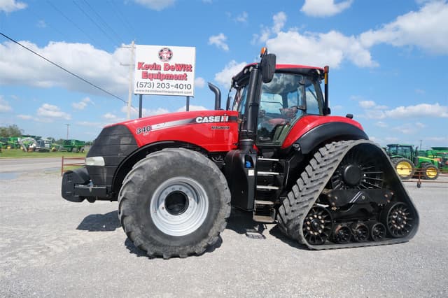 Image of Case IH Magnum 340 Rowtrac equipment image 2