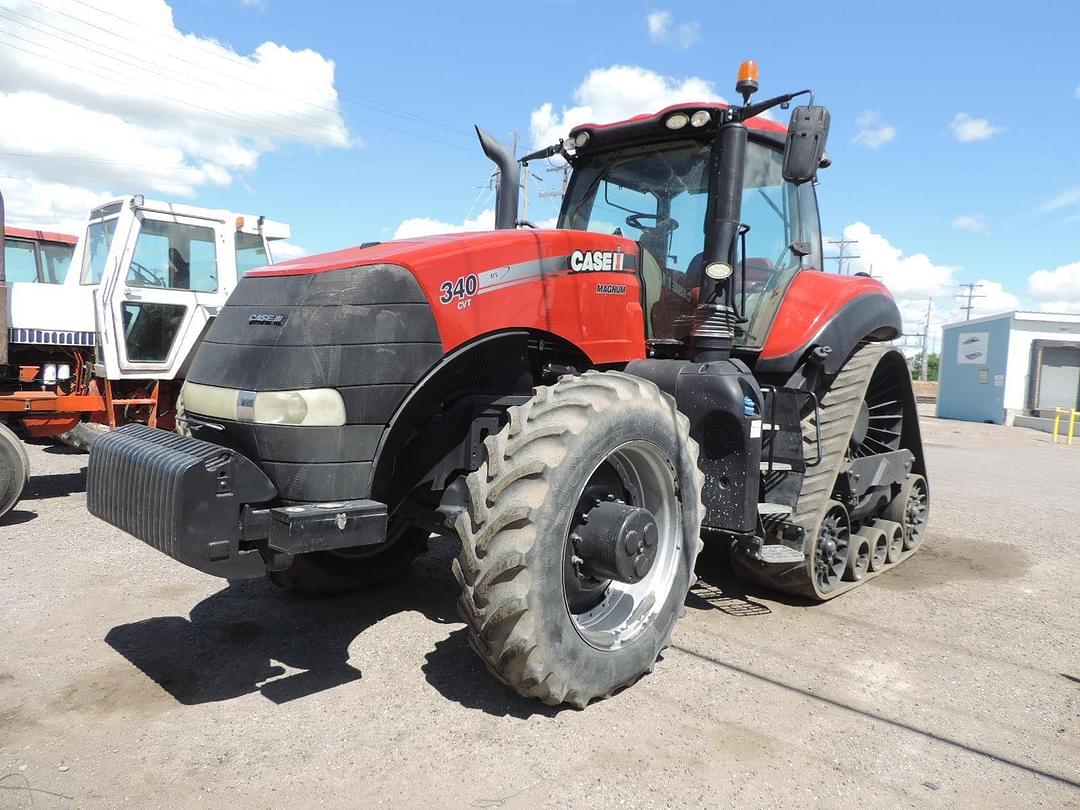 Image of Case IH Magnum 340 Rowtrac Primary image