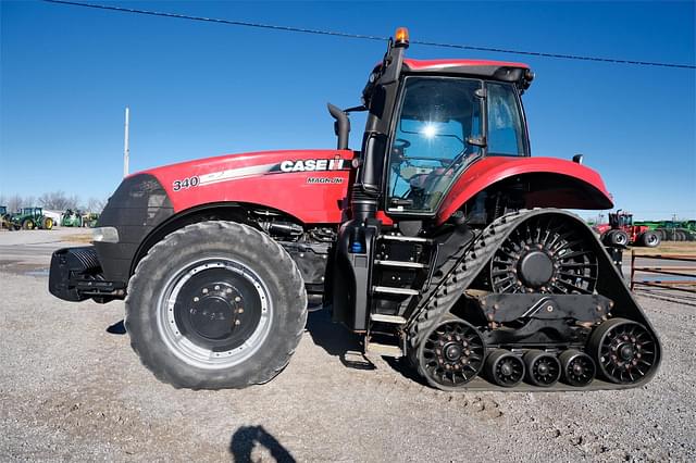 Image of Case IH Magnum 340 Rowtrac equipment image 1