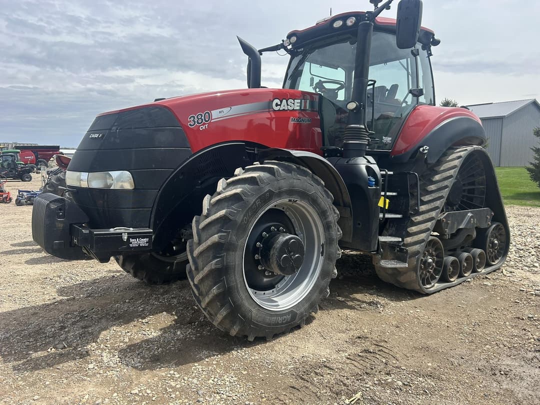 Image of Case IH Magnum 380 RowTrac Primary image