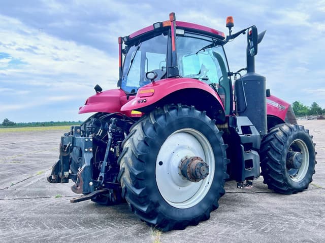 Image of Case IH Magnum 380 equipment image 2
