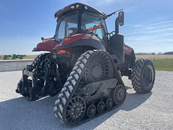 Image of Case IH Magnum 380 RowTrac equipment image 4