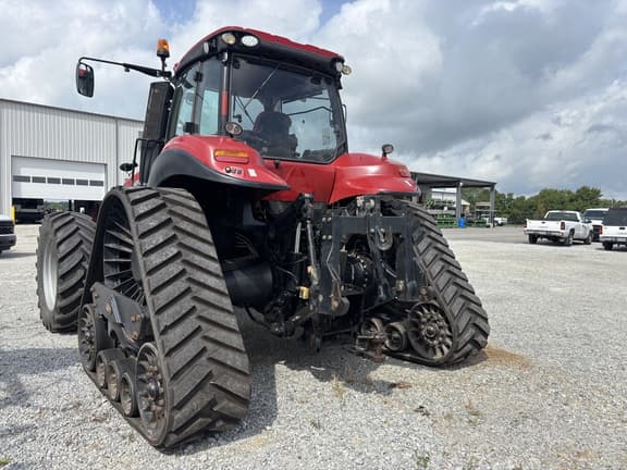 Image of Case IH Magnum 380 RowTrac equipment image 3