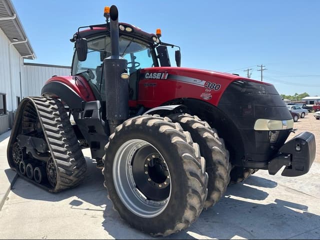 Image of Case IH Magnum 380 RowTrac equipment image 2