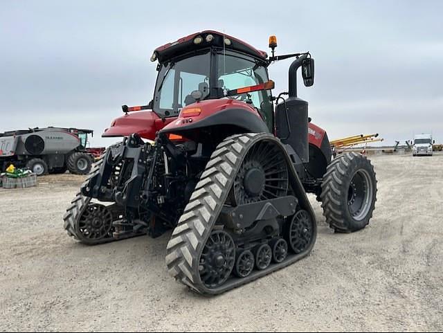 Image of Case IH Magnum 380 RowTrac equipment image 4