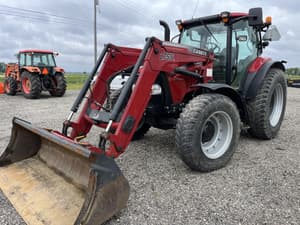 2015 Case IH Maxxum 125 Image