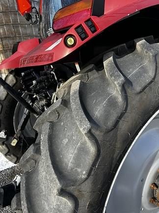 Image of Case IH Maxxum 125 equipment image 4