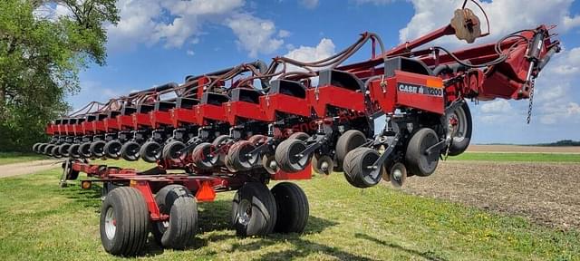 Image of Case IH 1200 equipment image 1