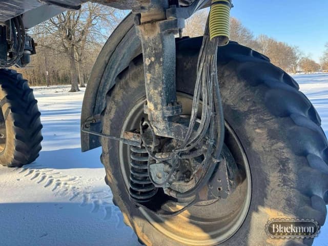 Image of Case IH Patriot 2250 equipment image 2