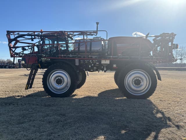 Image of Case IH 3240 Patriot equipment image 1