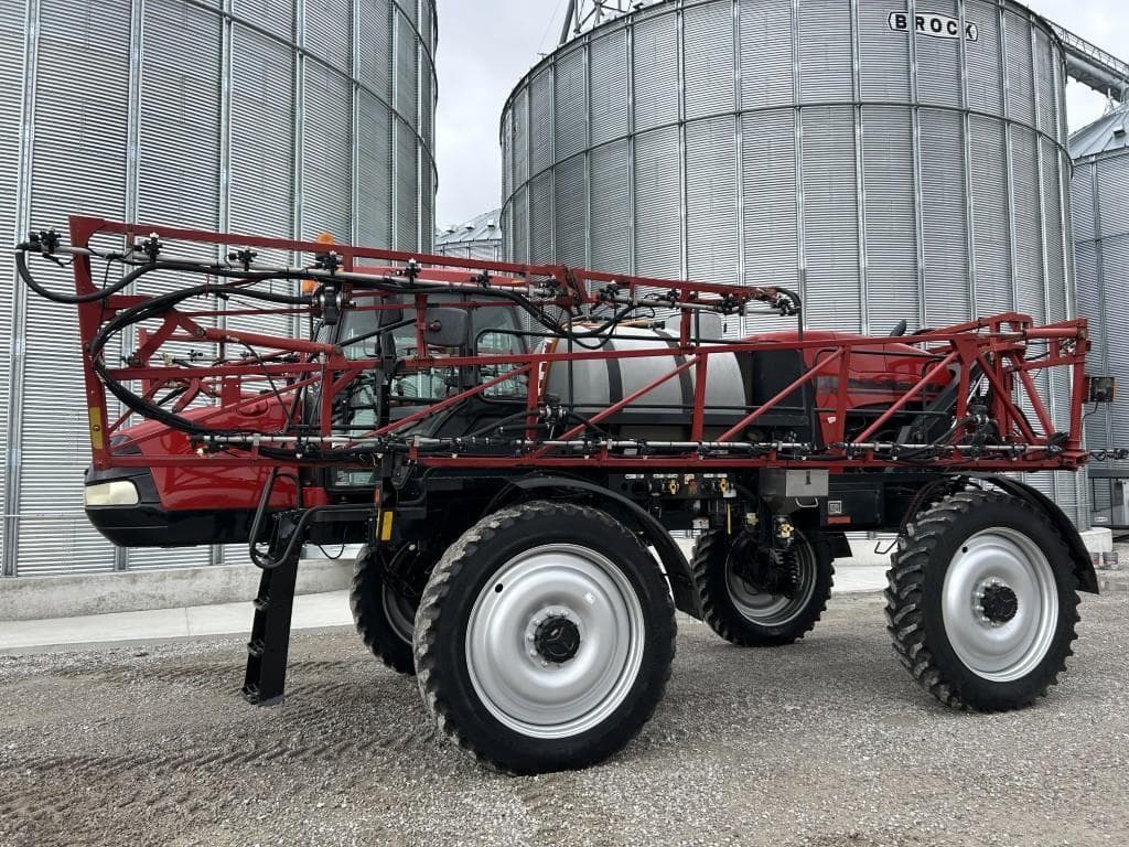 Image of Case IH 3240 Patriot Primary image