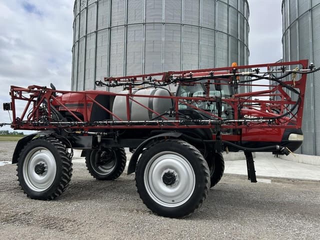 Image of Case IH 3240 Patriot equipment image 1