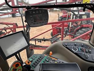 Main image Case IH 3240 Patriot 9