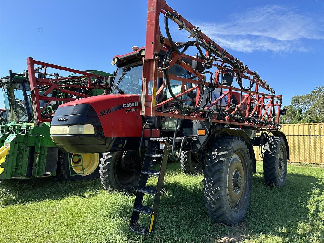 Image of Case IH Patriot 3240 Primary image